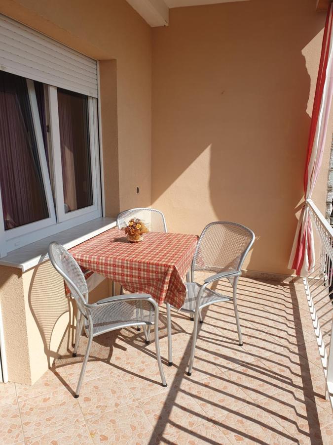 Senka Apartment Dramalj Exterior foto