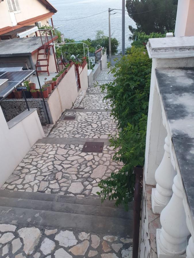 Senka Apartment Dramalj Exterior foto